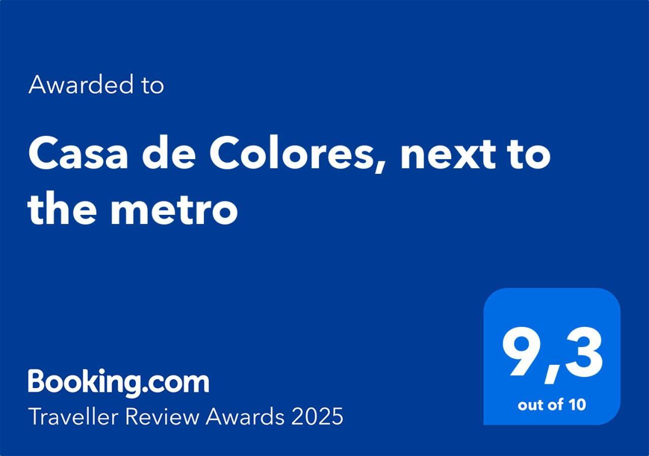אתונה Casa De Colores, Next To The Metro מראה חיצוני תמונה